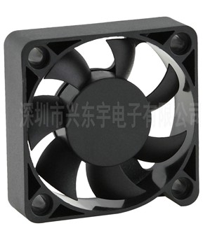 舞臺(tái)燈光散熱風(fēng)扇葉片抗腐四步走！