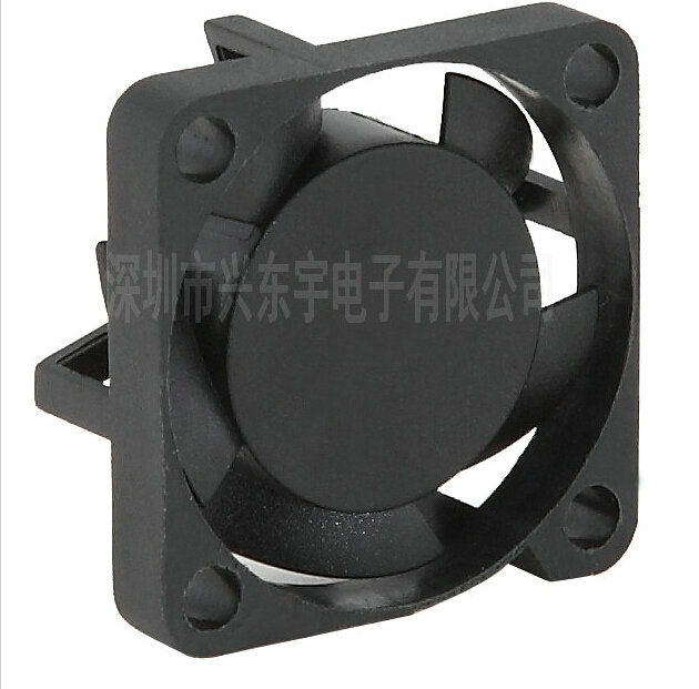 電腦散熱風扇批發(fā)廠家讓您的電腦‘安分守已’