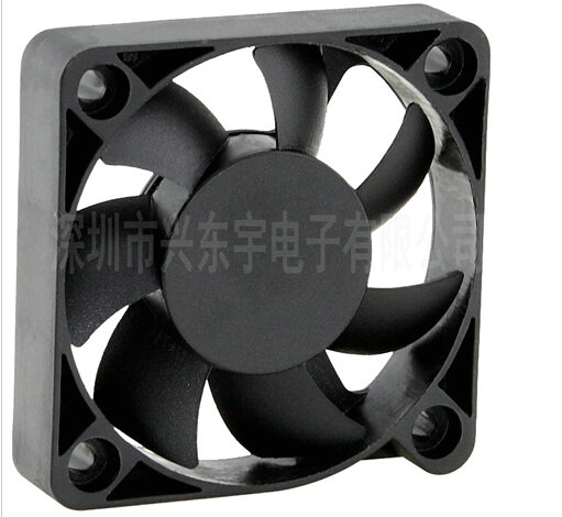 微型風機廠家讓您了解鼓風機的過去。