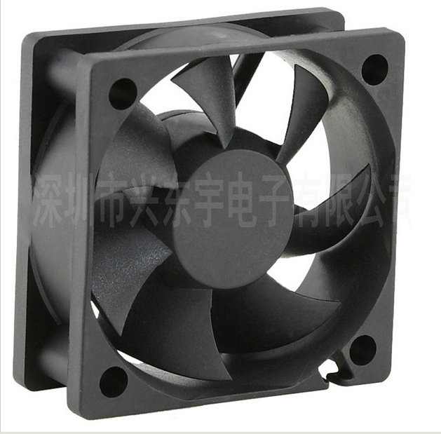 雙滾珠散熱風(fēng)機(jī)風(fēng)扇風(fēng)格的軸承系統(tǒng)！